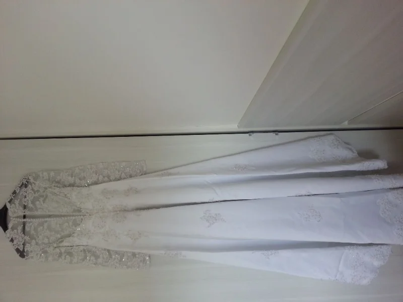 Vestido de Noiva Bordado a Mão