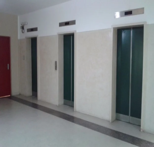 Sala Comercial no Centro Largo do Paissandú