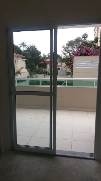Porta Balcao de Correr Branca em Vidro e Aluminio, Nova, Completa
