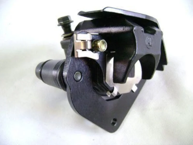Pinça de Freio Dianteira Suzuki Yes/intruder 125 Nova