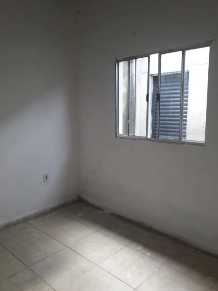 Aluga SE 2 Comodos no Vila Ita II
