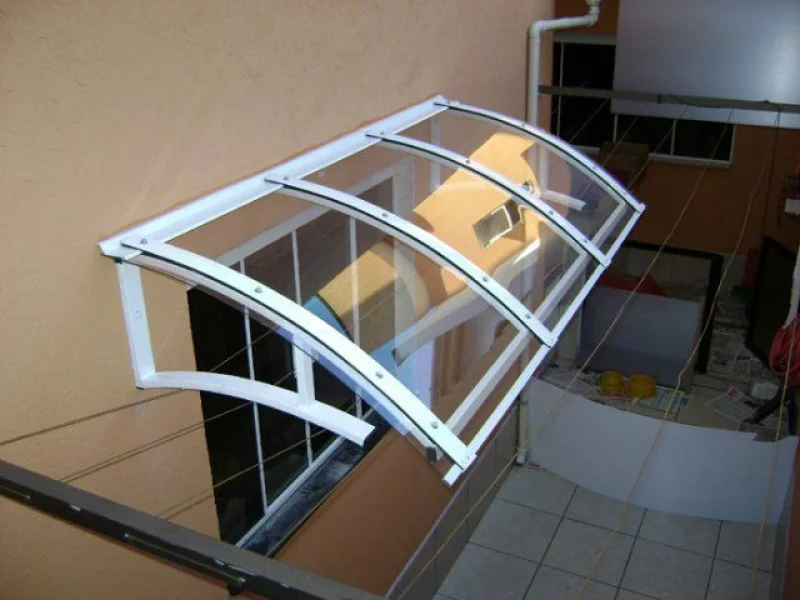 Fachada Toldo