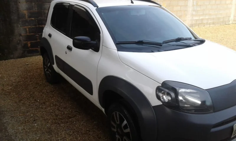 Fiat Uno Way 1.0 8v (flex) 4p 2012