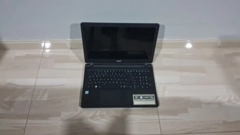 Notebook Bem Conservado