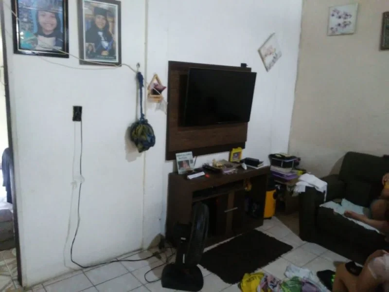 Casa com 3 Dormitórios à Venda, 100 m2 por RS 200.000 - Santo Agostinho - Manaus-am