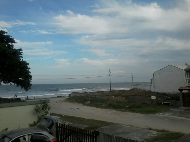 Otimo Sobrado de Esquina com Vista para o Mar Linda Praia Rivieira ,matinhos