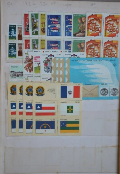 Selos Comemorativos do Brasil Ano 1981 Coleção em Quadras e Editais