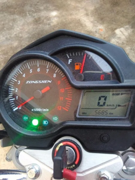 Vendo Moto