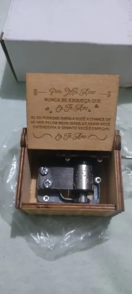 Caixa de Musica Manual Artesanal com Mensagem Gravada