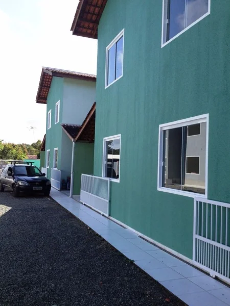 Otimo Sobrado 84 m2 na Praia de Itapoá SC