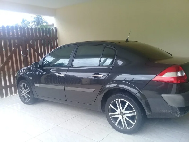 Megane Sedan Dynamique Completo