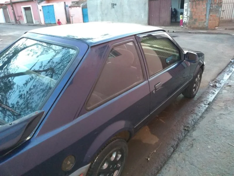 Ford Escort Hatch Hobby 1.0 1996