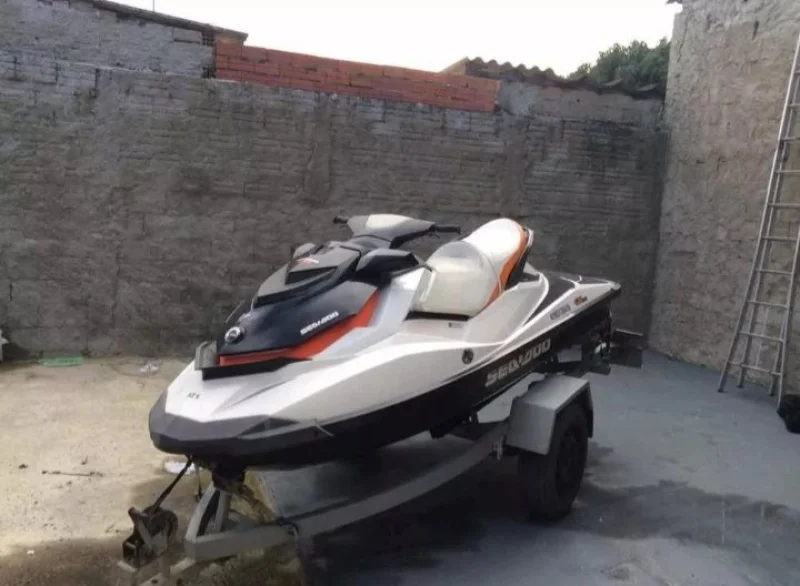 Jet Ski (parcelamento)