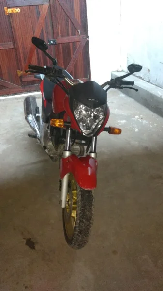 300 Vermelha