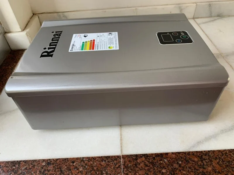 Aquecedor de água Rinnai E21 Digital - 21 Lt