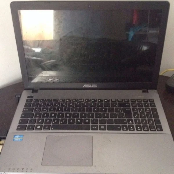 Notebook Asus em Perfeito Estado! Processador I3, 4gb Ram, 500gb Hd