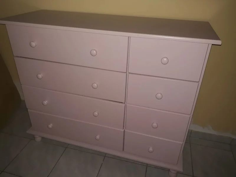 Cômoda Rosa