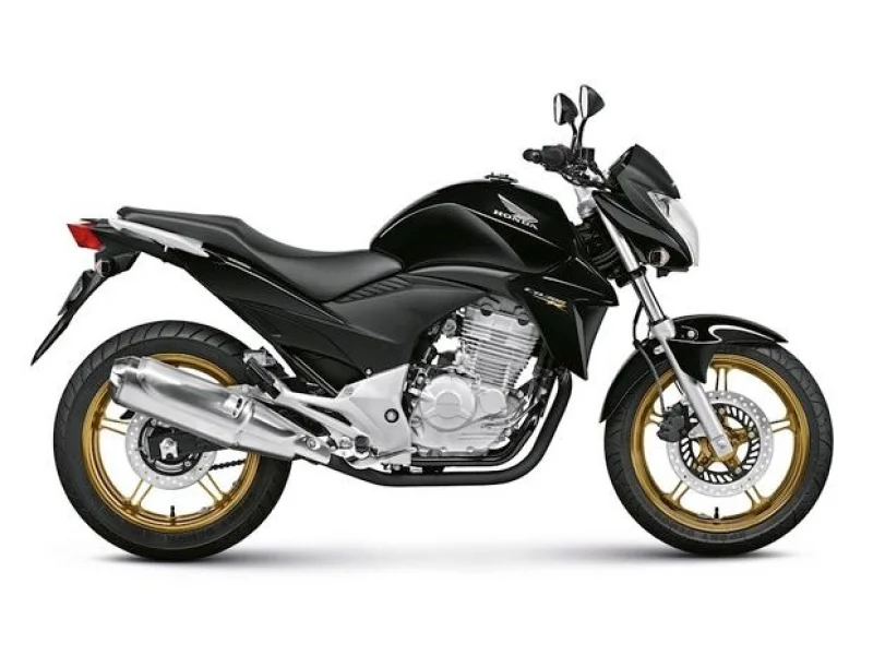 CB 300