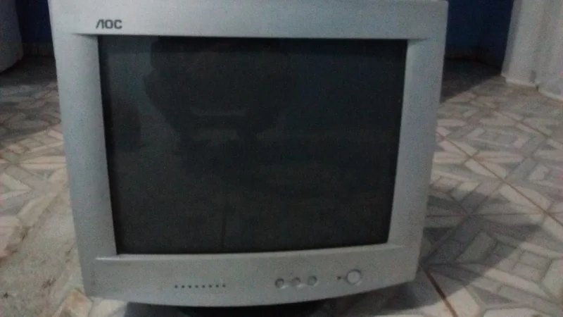 Monitor Aoc Tubo