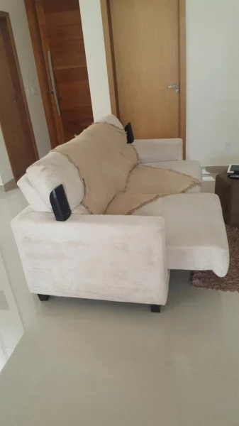 Sofá Retrátil