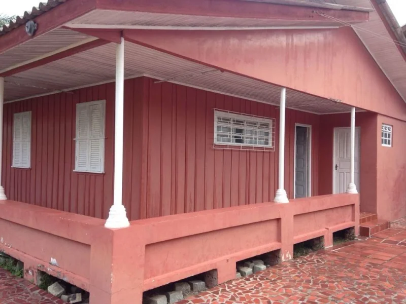 Vendo Casa de Madeira
