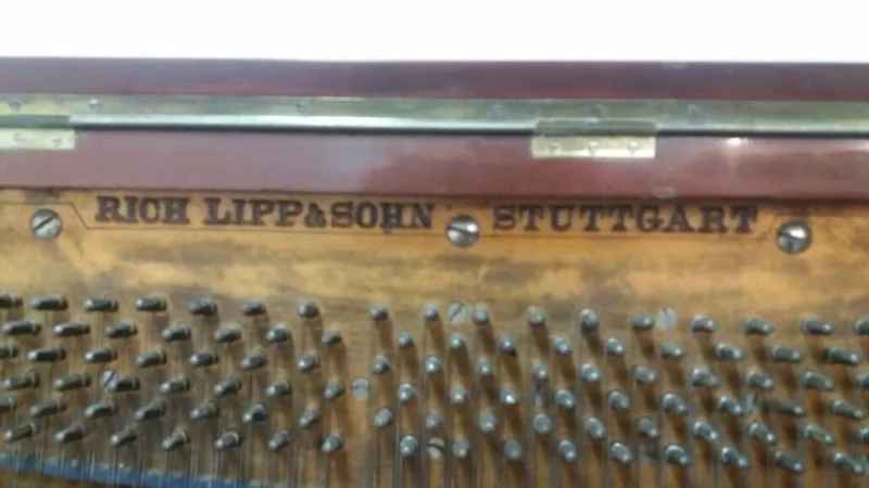 Piano Alemão Rich Lipp & Sohn