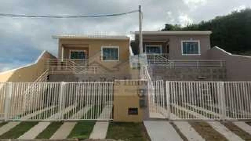 Casa em Condomínio para Venda em Maricá / RJ no Bairro Itapeba