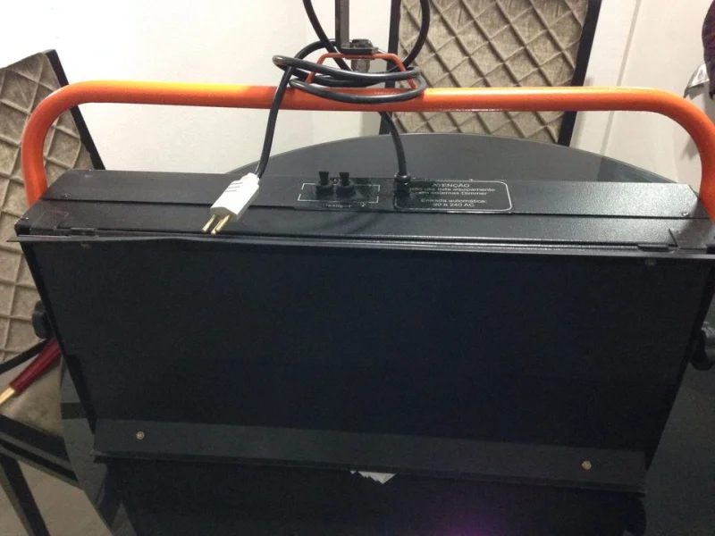 Lúminária Luz Fria Refletor com Lâmpadas