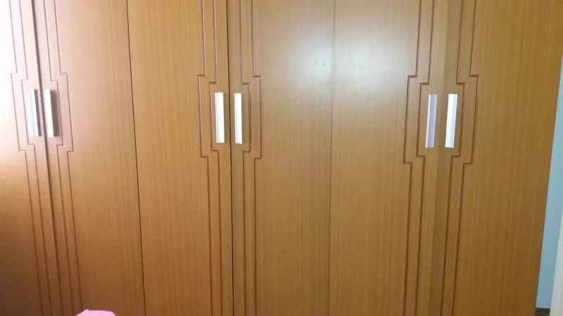 Vendo Guarda Roupa Casal