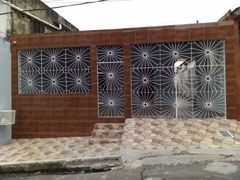 Casa com 3 Dormitórios à Venda, 100 m2 por RS 280.000,00 - Alvorada - Manaus-am