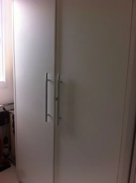 Vendo Guarda Roupas