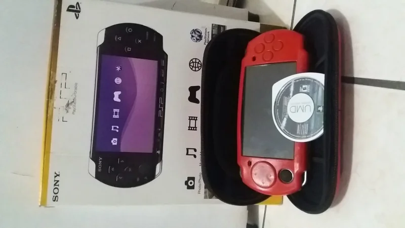 Psp Semi Novo