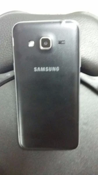 Samsung J3 Semi Novo