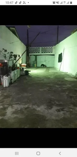Casa com Quintal Grande