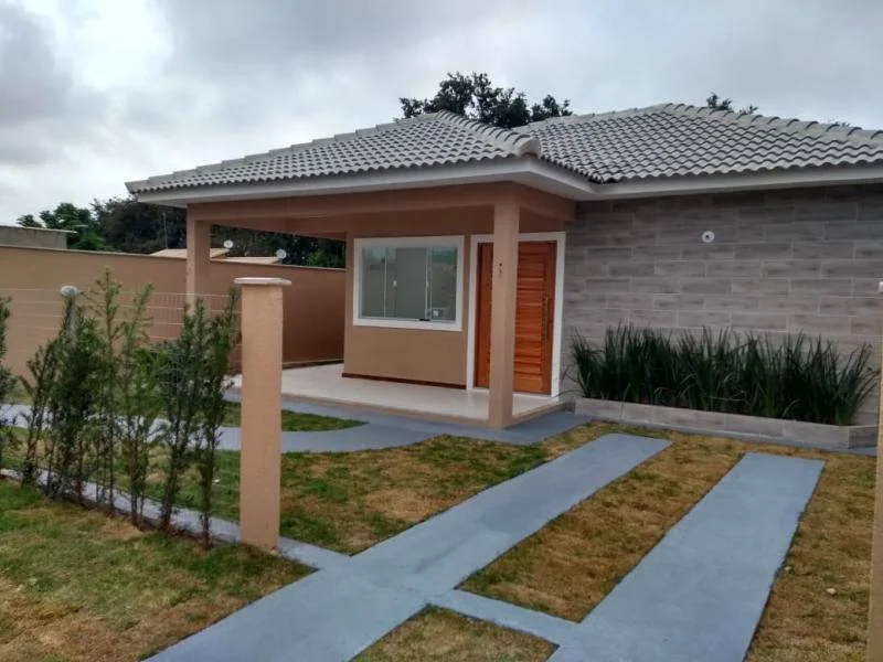 Ubatã - Casa em Condomínio em Maricá - Caxito por 355 Mil à Venda