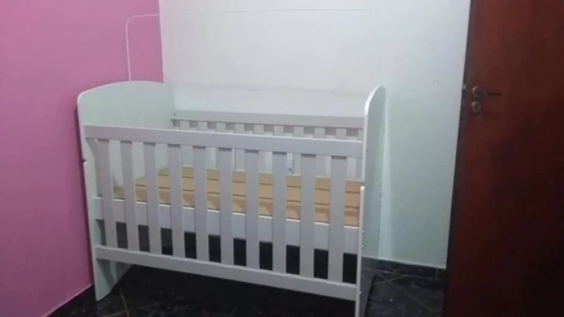 Berço com Colchão Novo