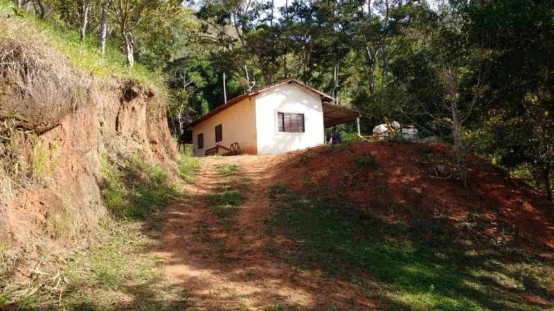 Chácara à Venda