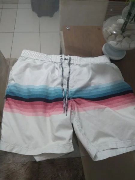 Short Branco