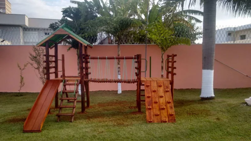 Playground Whsatsap