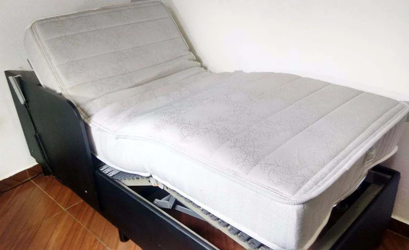 Cama Articulável e Reclinável Motorizada com Grade