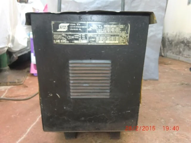 Máquina de Solda Esab Lhe 375