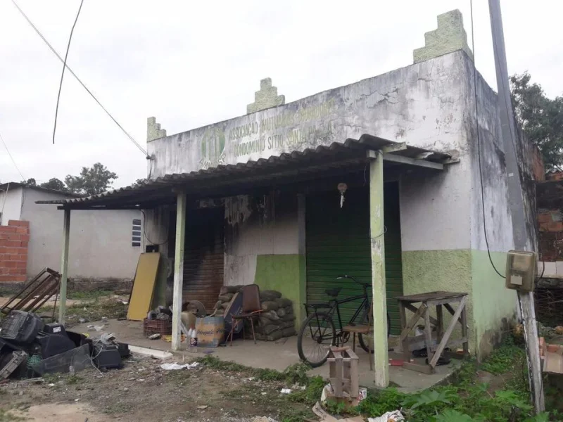 Vendo Terreno com Loja em Santa Paula