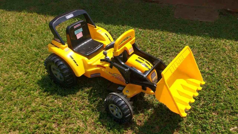Trator Elétrico 6 Volts