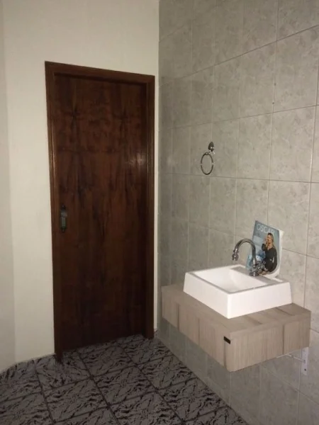 Lindo Sobrado em Jacareí Troco /apto em Sjc