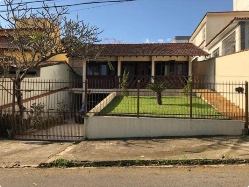 Casa a Venda