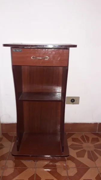 Aparador Pequeno Marrom