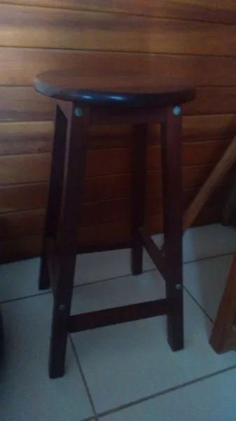 Banqueta de Madeira