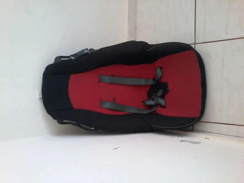 Cadeira de Automovel Infantil