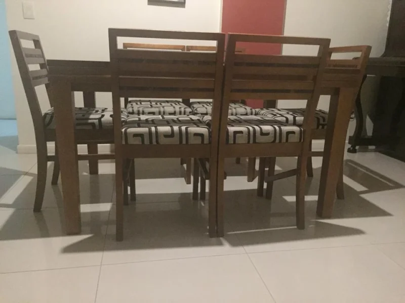 Mesa Jantar 6 Cadeiras Madeira e Tampo Vidro