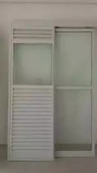 Porta de Correr Aluminio Branco sem Uso